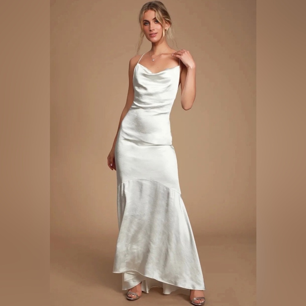 Size Small ELLIATT  White Satin Cowl Neck Maxi Dress